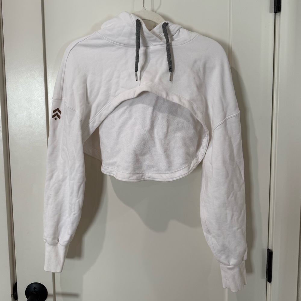 Lululemon Barry’s cropped white hoodie